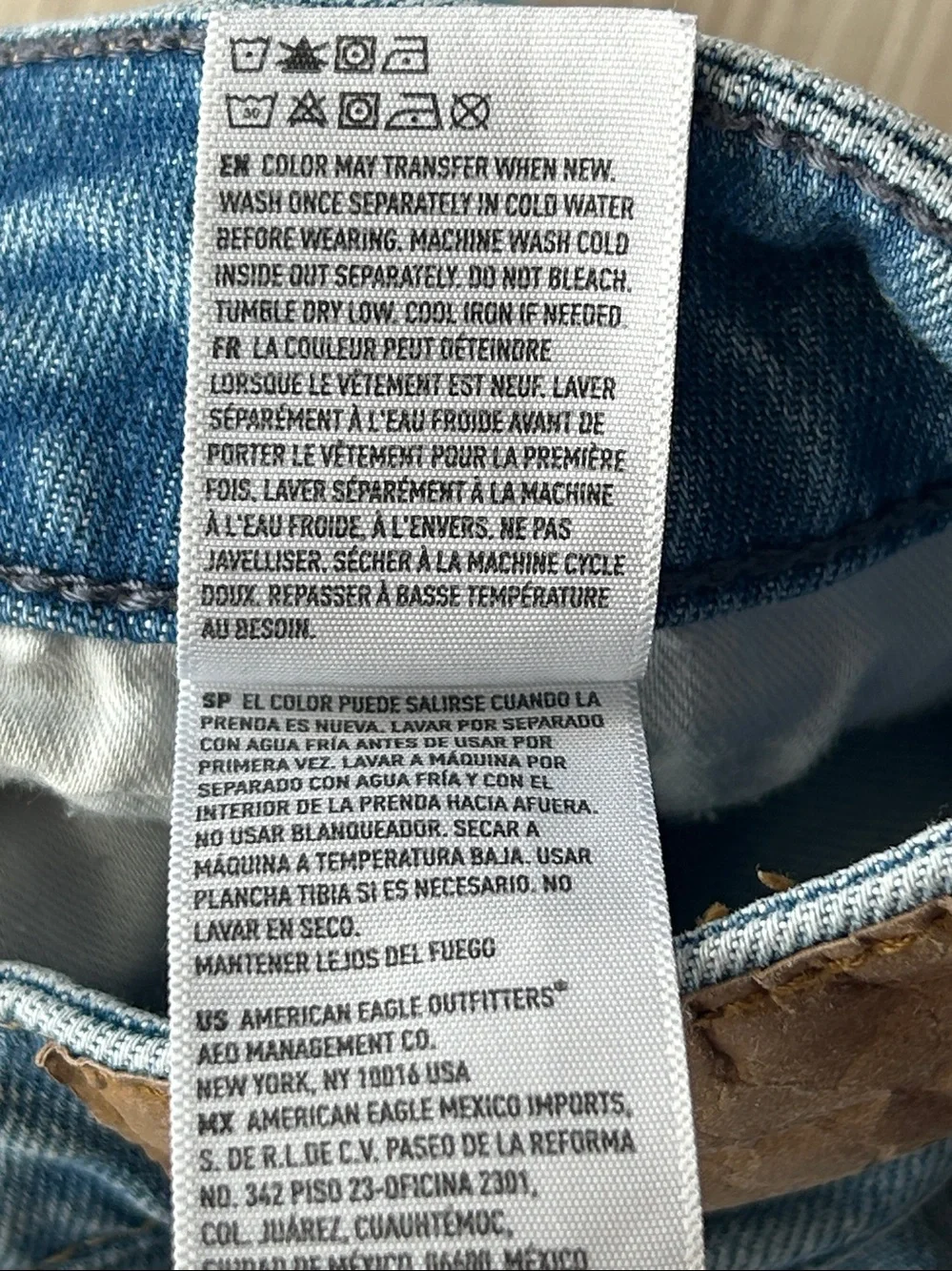 American Eagle Next Level Airflex Distressed Denim Men's/Unisex Shorts 30 Blue